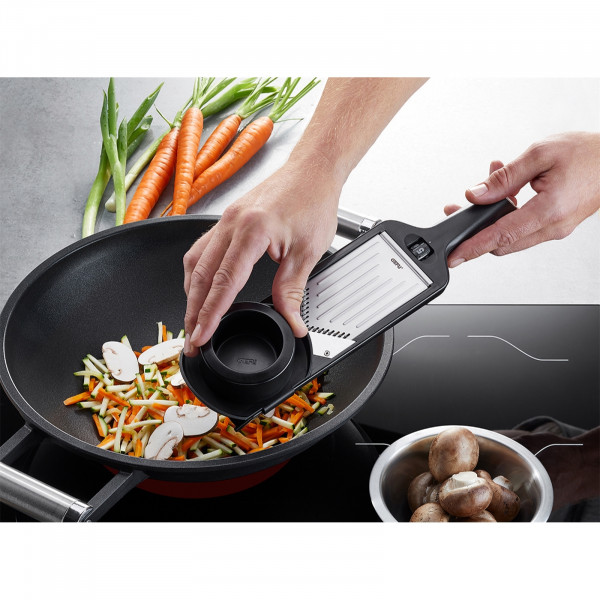 GEFU VIOLI® 2.0 V-Hobel Julienne m. Restehalter